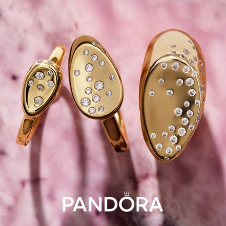 Pandora Essence fülbevaló organikus formával