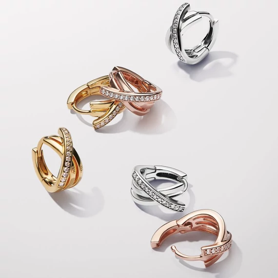 Pandora  - Összefonódó pavé karika-fülbevaló - 293150C01