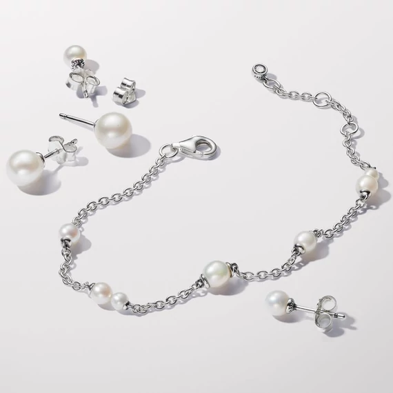 Pandora  - 4,5 mm-es kezelt édesvízi tenyésztett gyöngyös gombfülbevaló - 293168C01