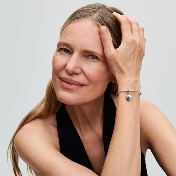 Pandora  - Mama gravírozható függő charm - 793204C01