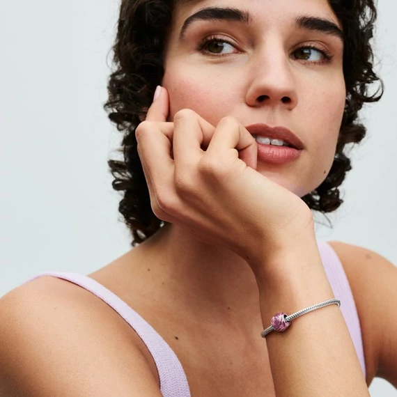 Pandora  - Rózsaszín virágzó rózsa charm - 793212C01