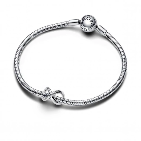 Pandora  - Örökkön örökké végtelenjel charm - 793243C00