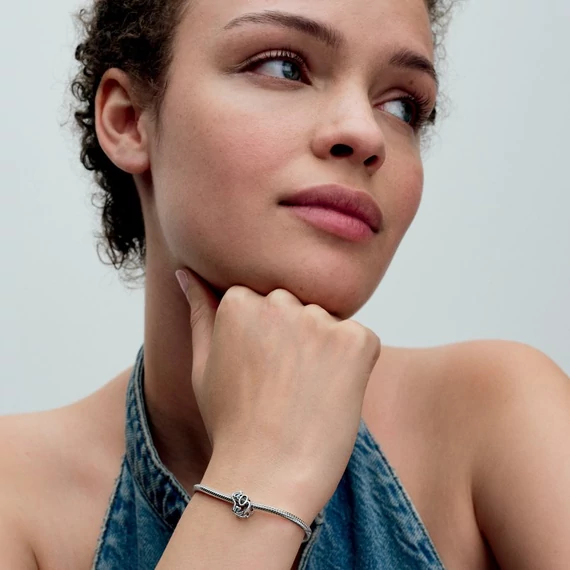 Pandora  - Áttört elefánt charm - 793345C01