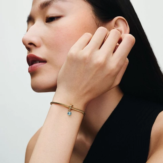 Pandora  - Fazettált tengerkék örökkévalóság kör függő charm - 763462C03