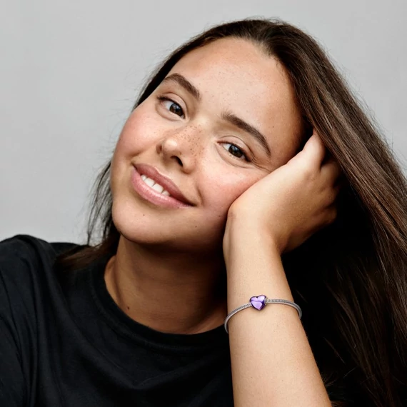 Pandora  - Metál hatású lila szív charm - 793337C01
