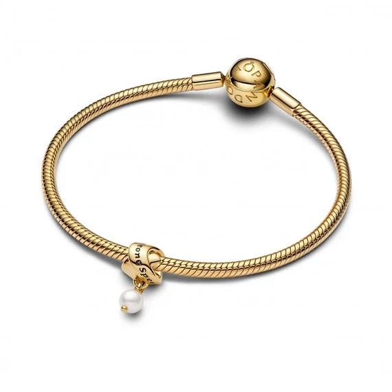Pandora  - Kezelt édesvízi tenyésztett gyöngyös szalag charm - 763784C01
