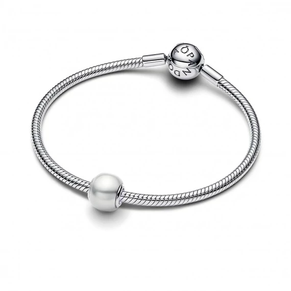 Pandora  - Fehér charm - 793781C01