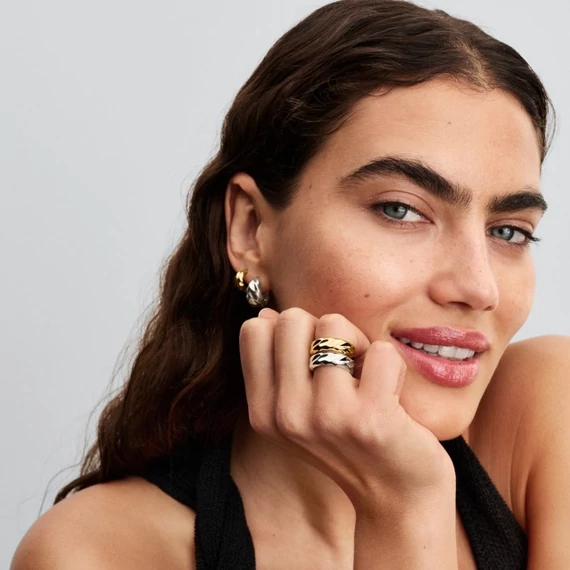 Pandora  - Hullámos széles karikagyűrű - 163886C00-54