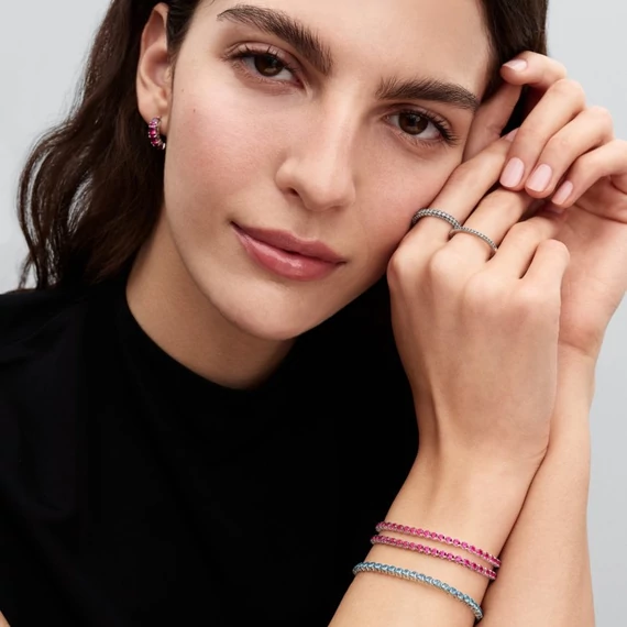 Pandora  - Szikrázó rózsaszín tenisz karkötő - 591469C04-20