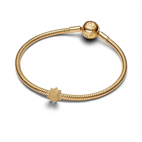 Pandora  - Texturált nap mini charm - 764052C00