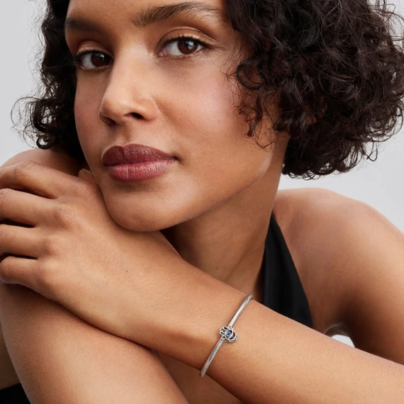 Pandora  - Hamza kéz charm - 794062C01