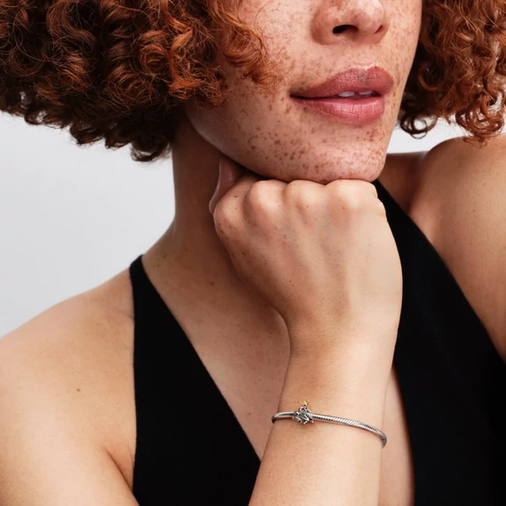 Pandora  - Karácsonyfa charm - 764248C01