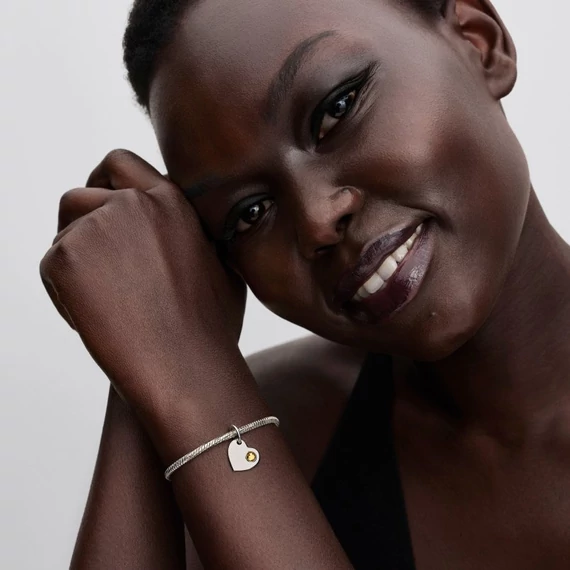 Pandora  - Gravírozható szív mézszínű köves függő charm - 794295C11