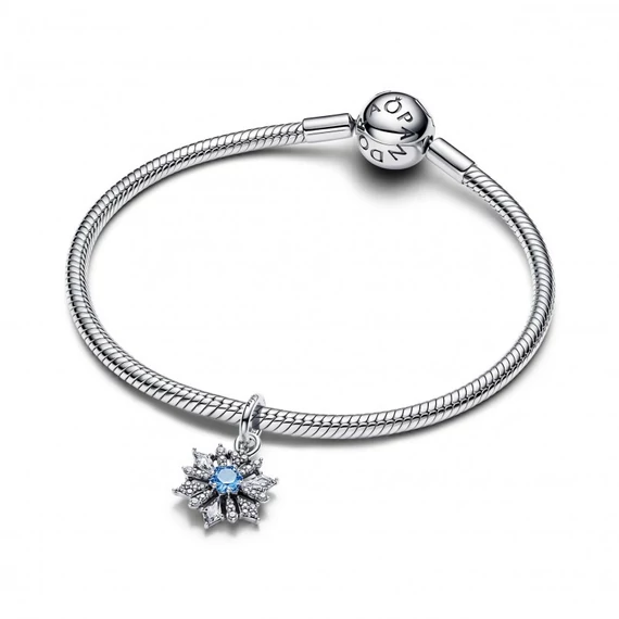 Pandora  - Disney Jégvarázs Elsa királynő hópehely függő charm - 794209C01
