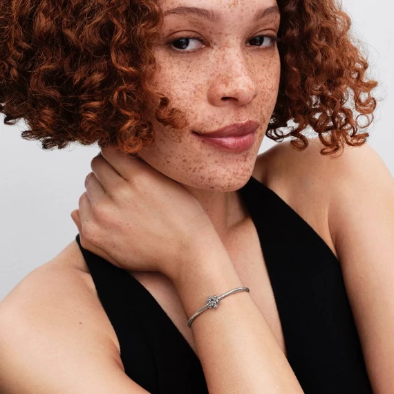 Pandora  - Hópehely charm - 794249C01