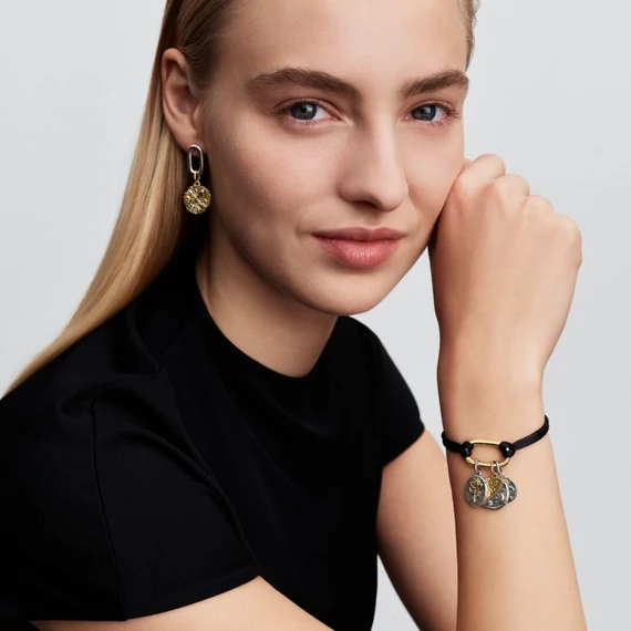 Pandora  - Nyitható láncszemes zsinór karkötő - 564680C01-2